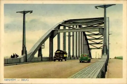 Ak Arnhem Gelderland Niederlande, Autos auf der Brücke