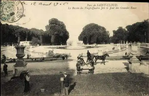 Set von 86 Ak Saint Cloud Hauts de Seine