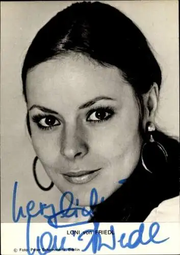 Ak Schauspielerin Loni von Friedl, Portrait, Autogramm