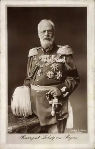 Ak König Ludwig III. von Bayern, Portrait in Uniform, Orden