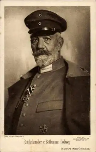 Ak Reichskanzler Theobald von Bethmann Hollweg, Portrait in Uniform