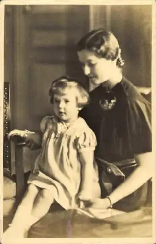 Foto Ak Prinzessin Maria Isabella d'Orleans Montpensier mit Kind