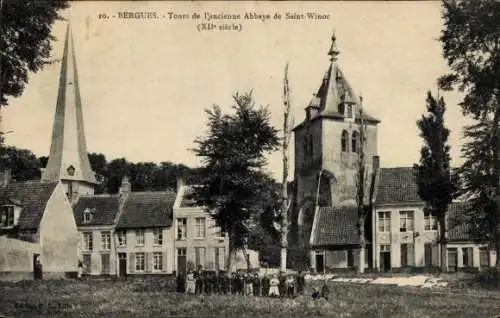 Ak Bergues Nord, Tours de l'ancienne Abbaye de Saint-Winoc