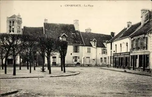 Ak Champeaux Seine et Marne, La Place