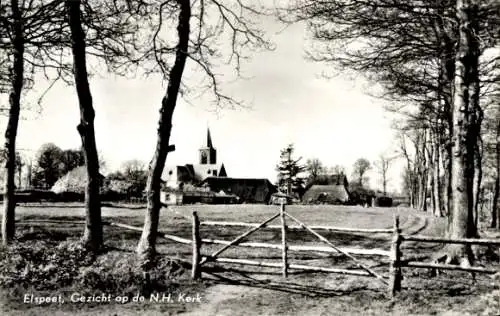 Ak Elspeet Gelderland, Blick auf die NH-Kirche