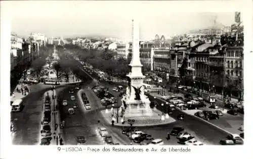 Ak Lisboa Lissabon Portugal, Praca dos Restauradores und Avenida da Liberdade