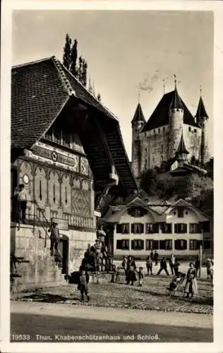 Ak Thun Kanton Bern Schweiz, Knabenschützenhaus und Schloss