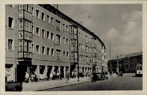 Ak Dessau in Sachsen Anhalt, Neubauten an der Zerbster Strasse, Strassenbahn