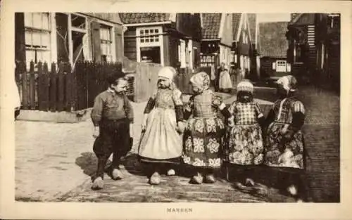 Ak Marken Nordholland, Kinder in Trachten, Niederländische Volkstracht