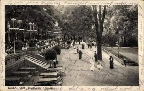 Ak Essen im Ruhrgebiet, Stadtgarten, Terrasse