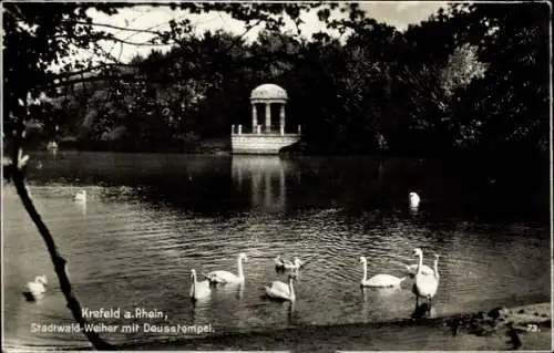 Ak Krefeld am Niederrhein, Stadtwald-Weiher, Deusstempel