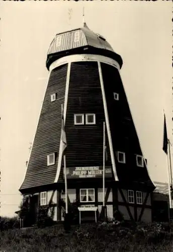 Ak Röbel an der Müritz, Jugendherberge Philipp Müller, Windmühle