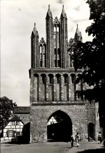 Ak Neubrandenburg in Mecklenburg, Friedländer Tor