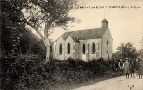 Ak Henrichemont Cher, La Borne, Kirche