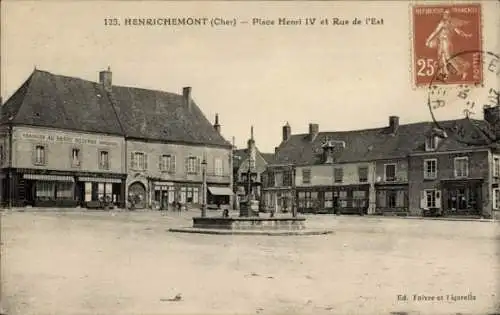 Ak Henrichemont Cher, Place Henri IV, Rue de l'Est