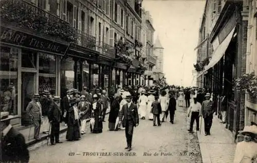 Ak Trouville sur Mer Calvados, Rue de Paris