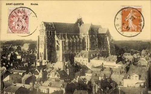 Ak Saint Quentin, Blick über die Stadt zur Kirche