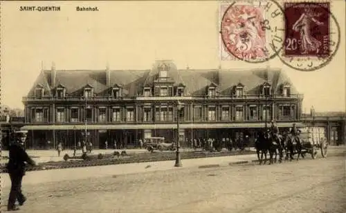 Ak Saint Quentin Yvelines, Partie zum Bahnhof