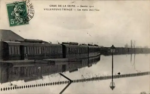 Ak Villeneuve Triage Val de Marne, Züge im Wasser, Überschwemmung der Seine, Januar 1910