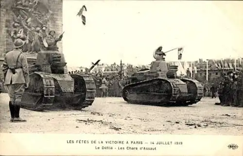 Ak Paris, Tag des Sieges, 14. Juli 1919, Die Parade, Die Sturmpanzer