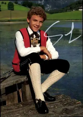 Ak Schauspieler und Sänger Stefan Mross, Portrait und Trompete, Autogramm