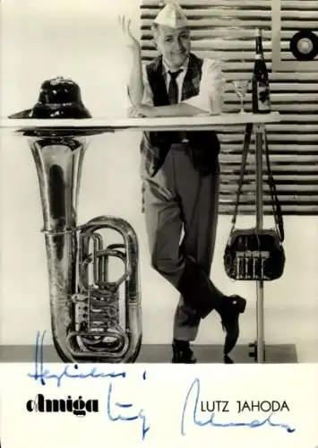 Ak Sänger Lutz Jahoda, Portrait, Tuba, Autogramm