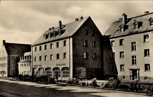 Ak Johanngeorgenstadt im Erzgebirge, Neustadt, Stalinstraße, Konsum