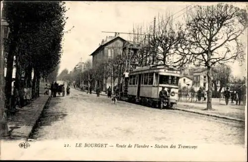 Ak Le Bourget Seine Saint Denis, Route de Flandre, Straßenbahnhaltestelle