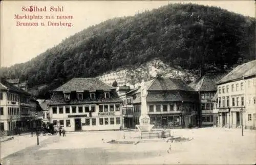 Ak Suhl in Thüringen, Marktplatz mit neuem Brunnen und Domberg