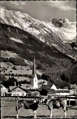 Ak Fischen im Allgäu Schwaben, Nebelhorn, Teilansicht, Kühe