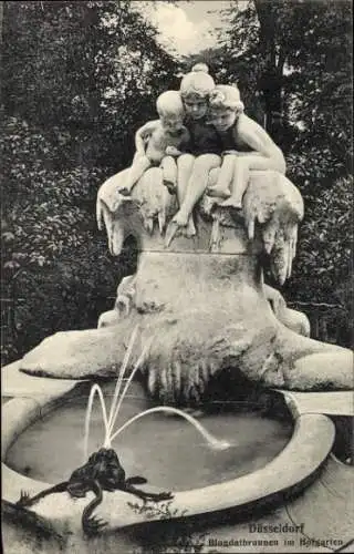 Ak Düsseldorf am Rhein, Blondatbrunnen im Hofgarten