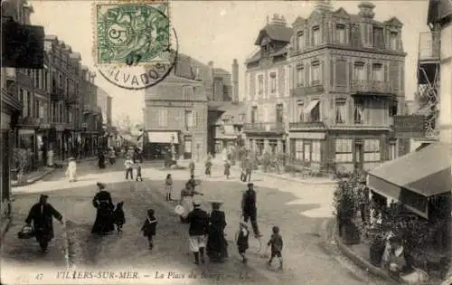 Ak Villers sur Mer Calvados, Place du Bourg