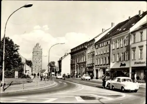 Ak Anklam in Mecklenburg Vorpommern, Steinstraße, Turm, Schuhhaus, Autos