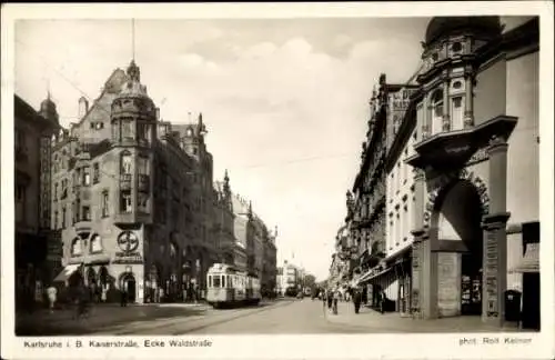 Ak Kalrsruhe Baden, Straßenbahn in der Kaiserstraße Ecke Waldstraße