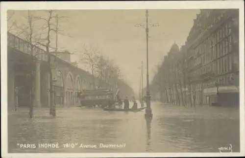 Foto Ak Paris, Avenue Daumesnil, überschwemmt 1910