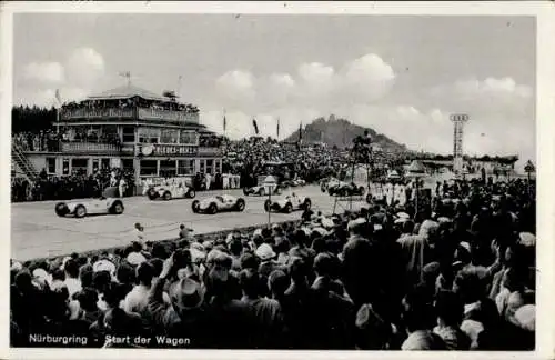 Ak Nürburg in der Eifel, Nürburgring, Start der Wagen, Nürburgring, Motorrennen