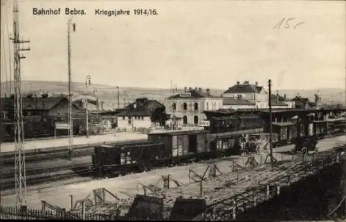 Ak Bebra an der Fulda Hessen, Bahnhof, Gleisseite, I WK