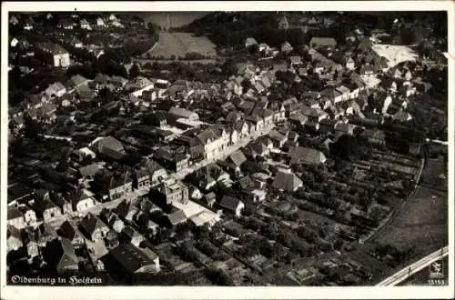 Ak Oldenburg in Holstein, Fliegeraufnahme, Gesamtansicht