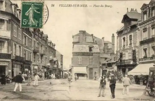 Ak Villers sur Mer Calvados, Place du Bourg