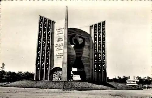 Ak Lome Togo, Denkmal