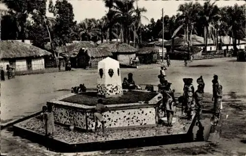 Ak Brazzaville Französisch-Kongo, Bacongo, die Fontaine aux Mosques