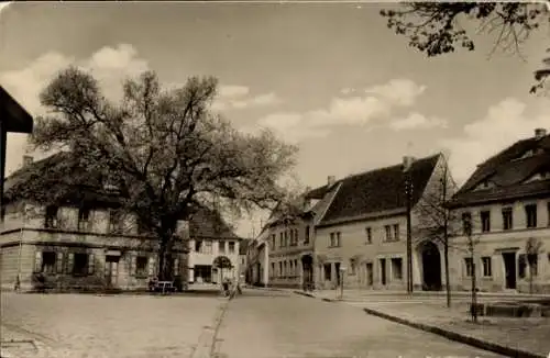 Ak Sandersleben in Anhalt, Ernst Thälmann Platz