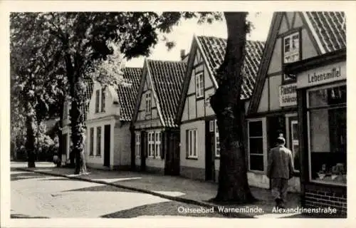 Ak Ostseebad Warnemünde Rostock, Alexandrinenstraße, Lebensmittel Geschäft