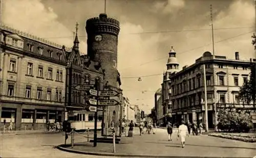 Ak Cottbus in der Lausitz, Thälmannplatz, Wegweiser, Turm, Straßenbahn