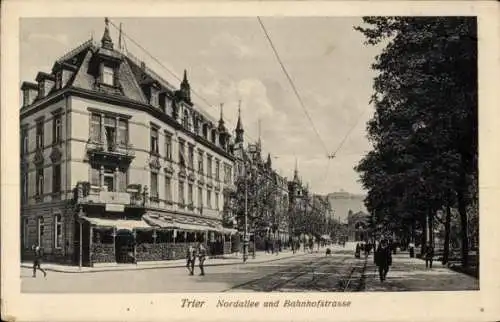 Ak Trier in Rheinland Pfalz, Nordallee, Bahnhofstraße, Passanten