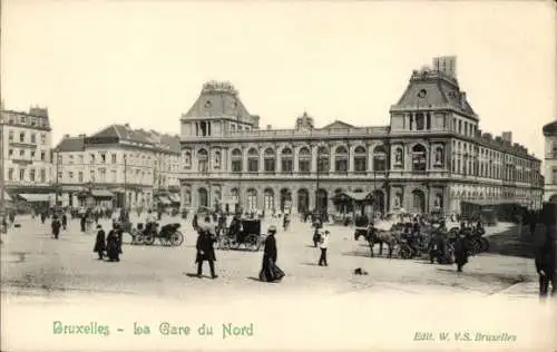 Ak Bruxelles Brüssel, Gare du Nord, Kutschen