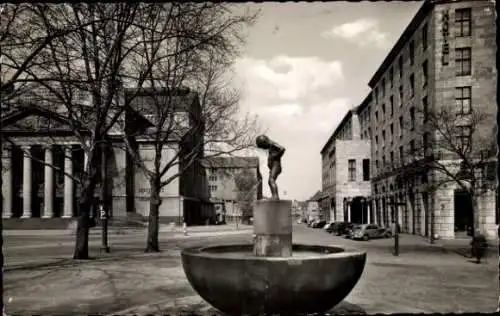 Ak Duisburg im Ruhrgebiet, Duisburger Hof, Stadttheater, Brunnen