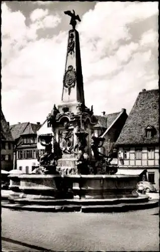 Ak Schwabach in Mittelfranken Bayern, Schöner Brunnen