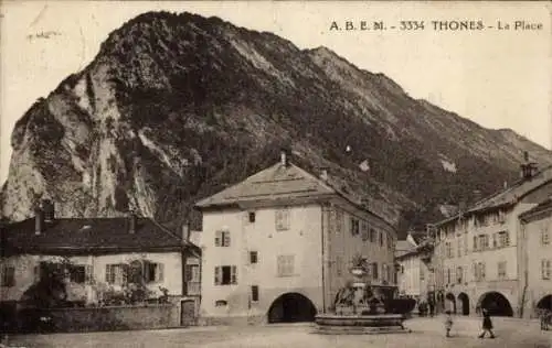 Ak Thônes Haute Savoie, Platz