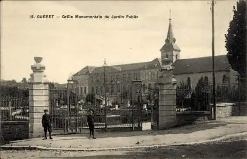 Ak Gueret Creuse, Grille Monumentale du Jardin Public